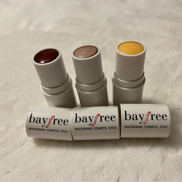 Bayfree Other - Multitasking Cosmetic Stick Trio — Blush Bordaux, Highlight, Moisturizer